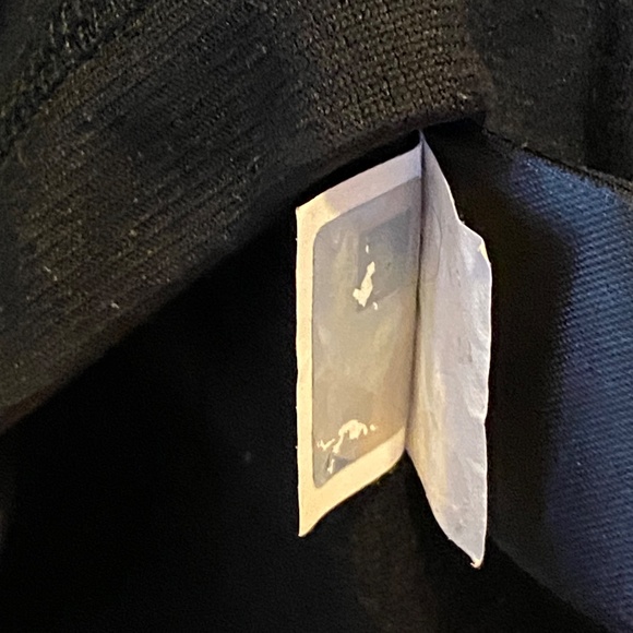 The North Face Men's Size Large Polyester Lightweight Outer Shell 1/4 Zip front - Picture 6 of 7